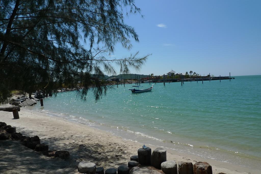 Senari Bay Resort Langkawi Kültér fotó